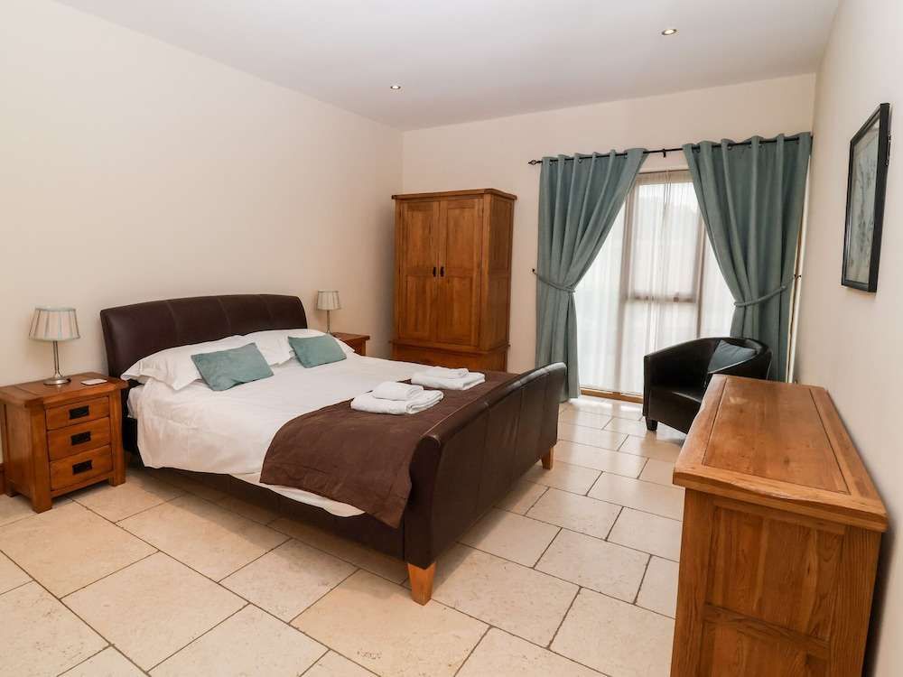 Mistal Cottage