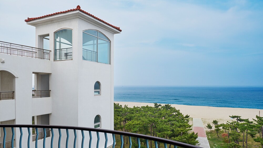 The Suites Hotel Naksan in Sokcho, South Korea