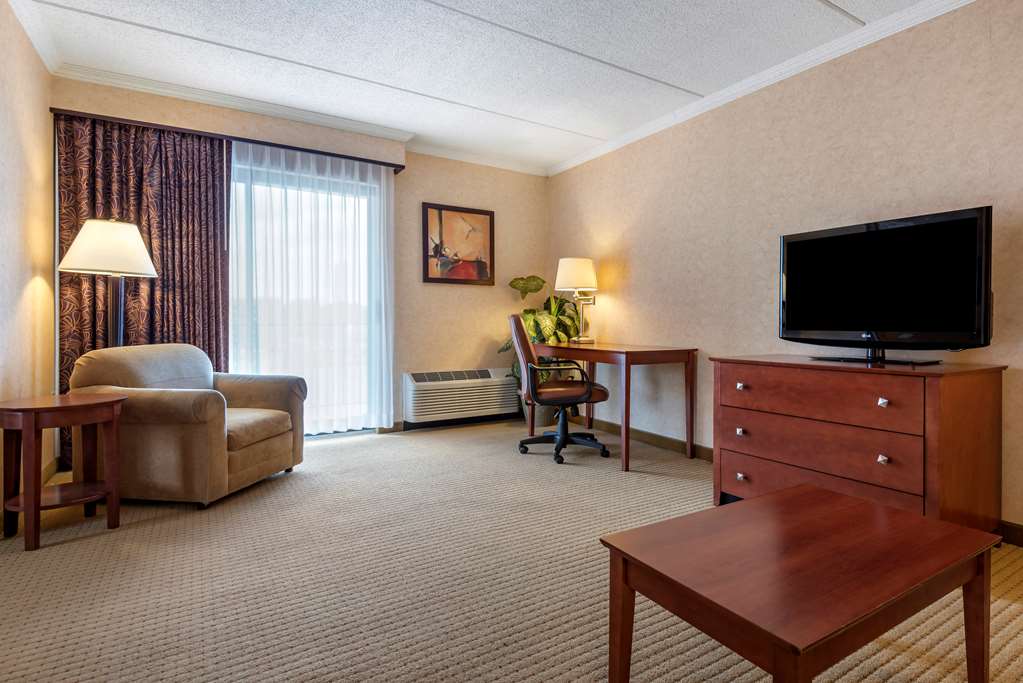 Best Western Plus Oswego Hotel and Conference Center - photo 27