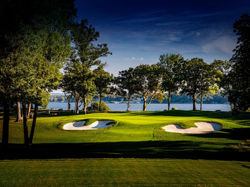 Shangri La Resort - photo 22