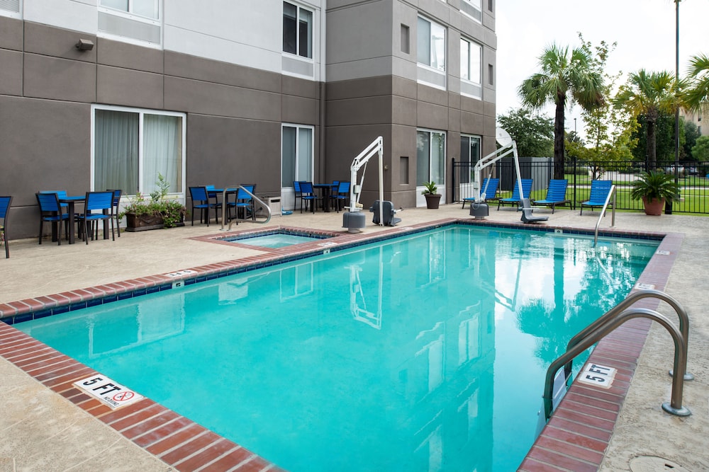 Hilton Garden Inn Baton Rouge Airport - photo 31