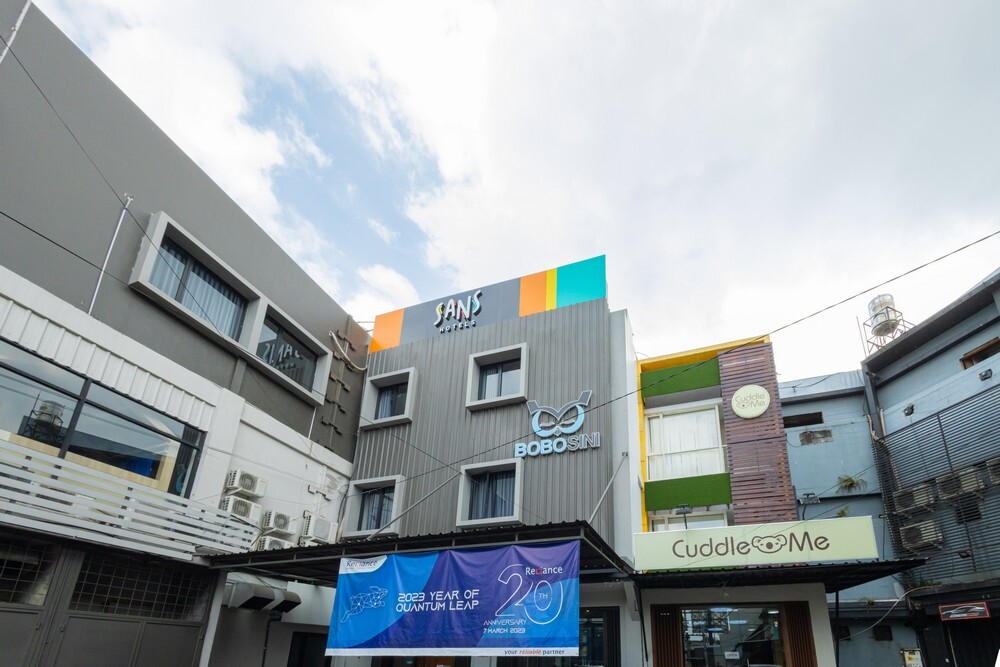 Sans Hotel Bobosini Malang by RedDoorz in Malang, Indonesia