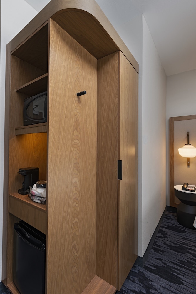 Fairfield Inn & Suites by Marriott Waller - photo 9