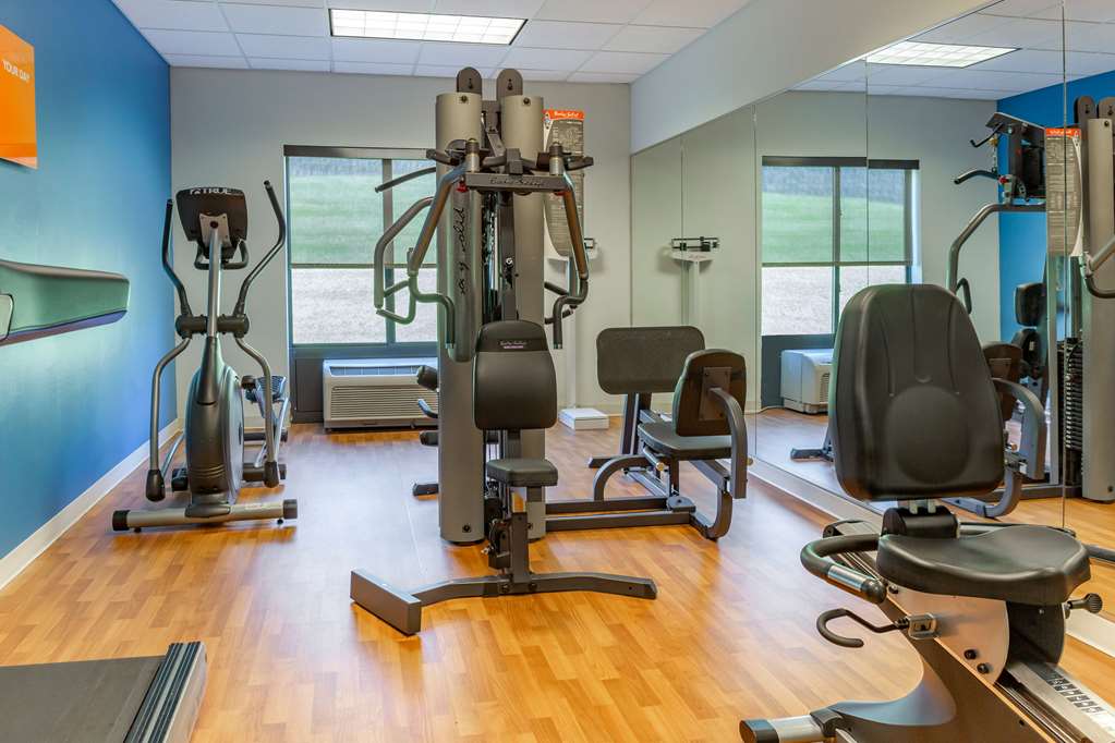 Comfort Suites Lancaster Amish Country - photo 28