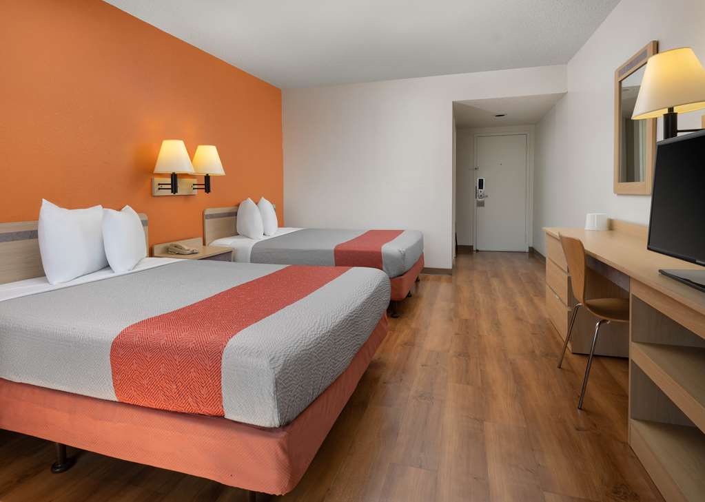 Hampton Inn San Simeon Cambria - photo 6