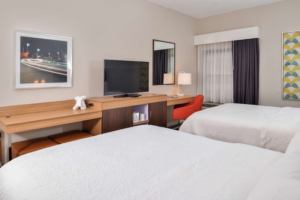 Hampton Inn Raleigh Clayton I 40 - photo 7
