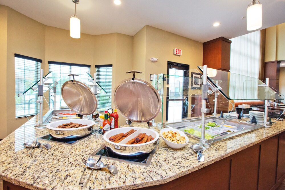 Staybridge Suites Austin South Interstate Hwy 35 by IHG - photo 37