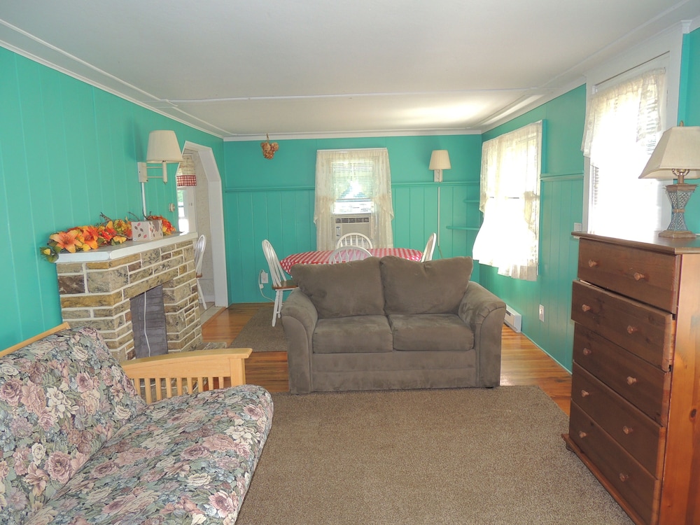 Phil & Anns Sunset Motel - photo 8