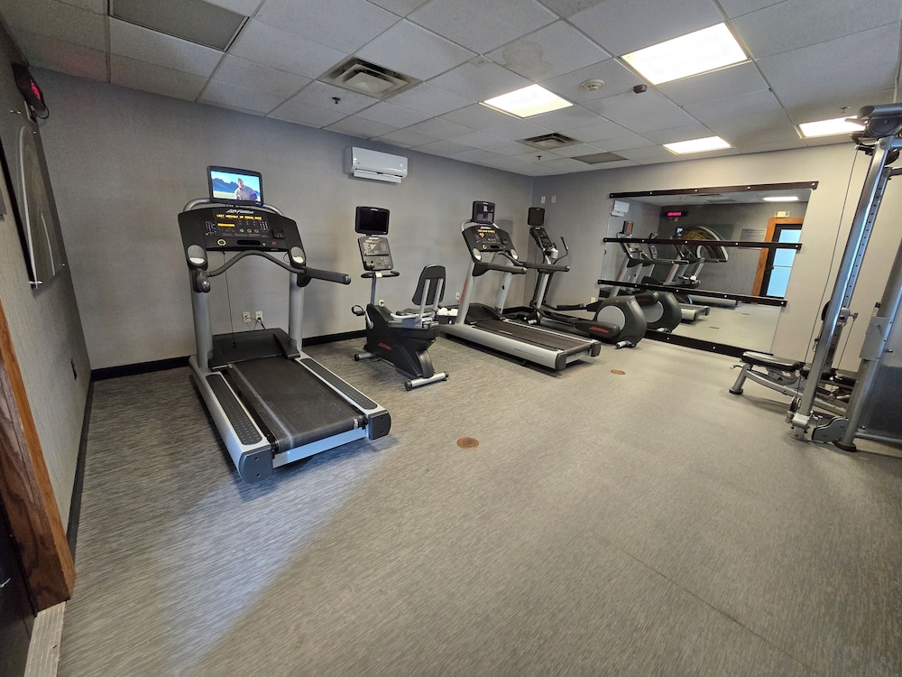 Courtyard by Marriott Fargo Moorhead MN - photo 10
