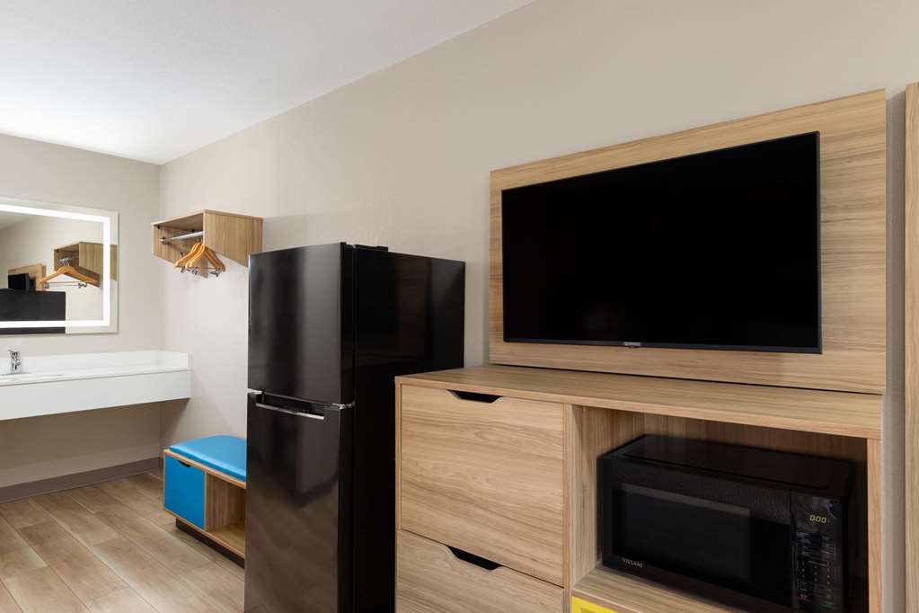 Days Inn by Wyndham Helen - photo 26