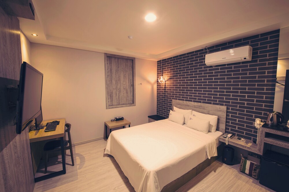 Ck Hotel - last minute hotel in Changwon