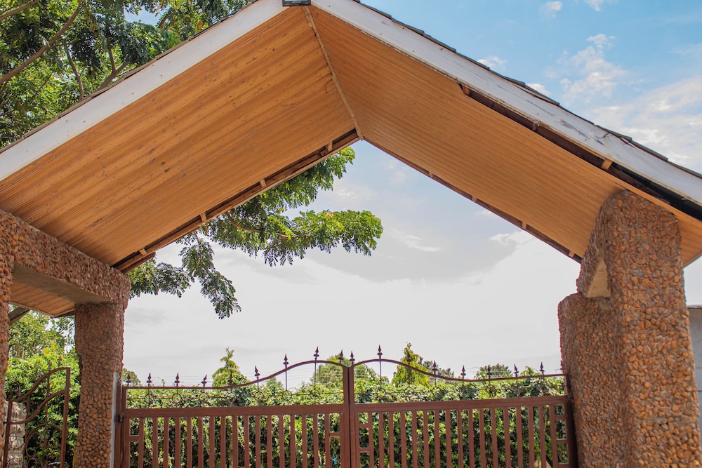 Galore Luxury Resort — Kisumu — photo 2