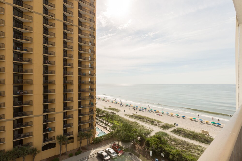 Carolinian Beach Resort by Oceana Resorts - photo 44