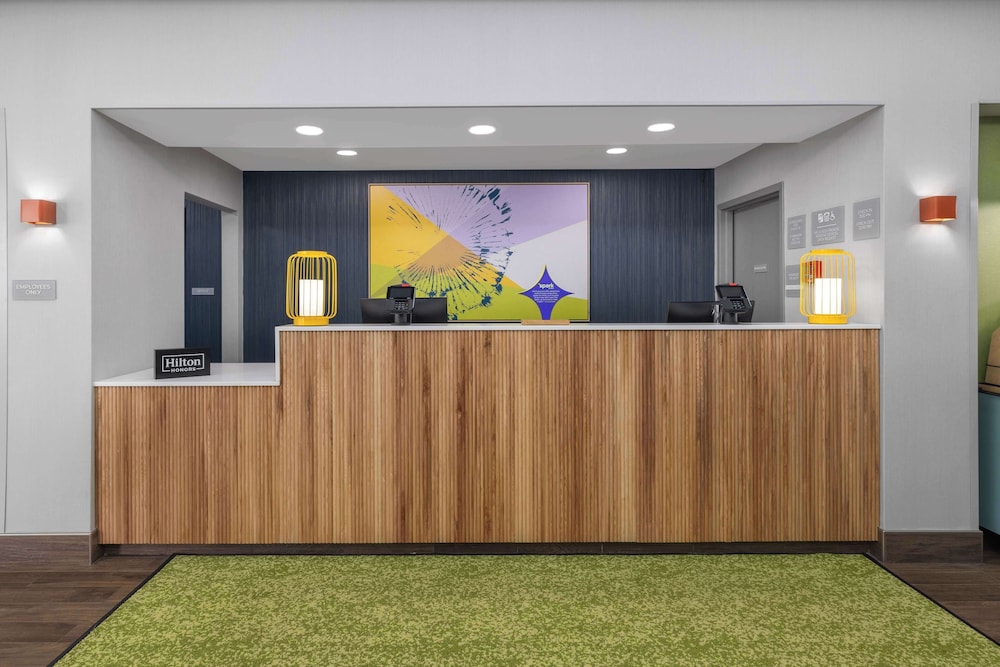 Spark by Hilton Fredericksburg Southpoint - photo 6