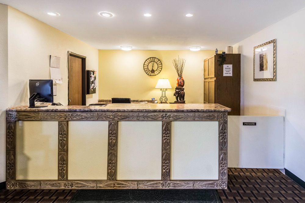 Rodeway Inn Baxter - photo 18