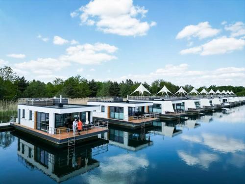 Hausboot Queen oder King - carbon neutral hotel in Vetschau