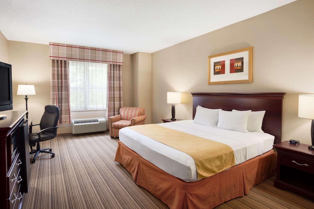 Country Inn & Suites by Radisson Ithaca NY - photo 2