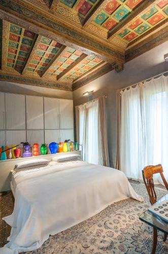 Castellata La Suite — 4-Star Luxury Hotel in Bologna, Italy