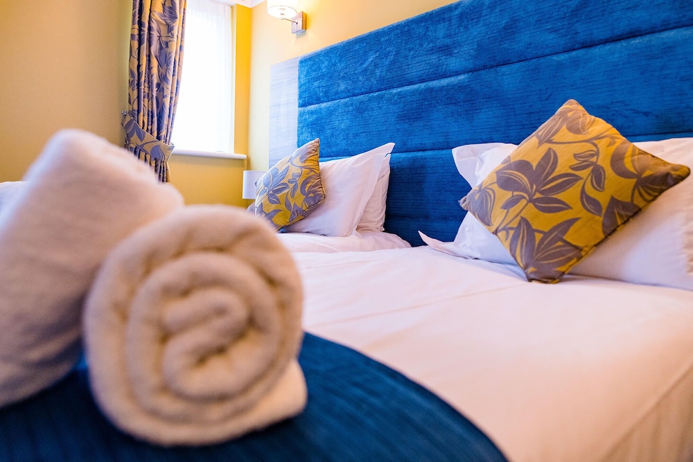 Stonecross Manor Hotel — Kendal — photo 4