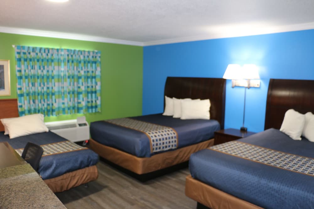 Amber Inn Motel Le Mars - photo 15