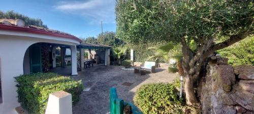 Villa Tonino — 4-Star Luxury Hotel in Calasetta, Italy