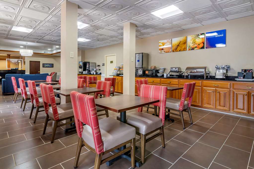 Comfort Inn & Suites Statesboro University Area - photo 27