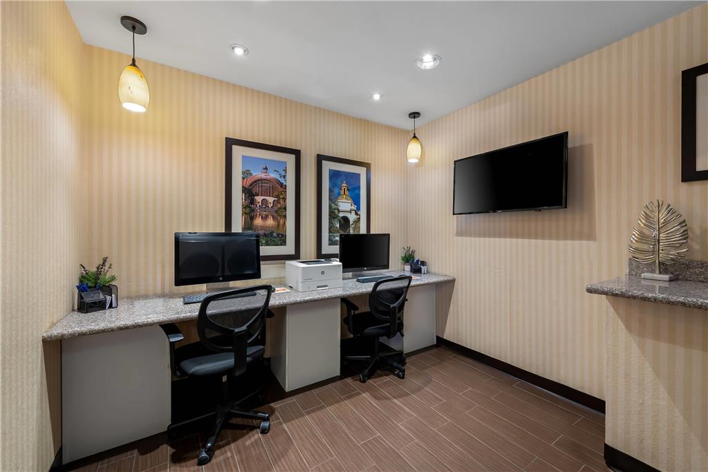 Comfort Inn Gaslamp Convention Center - photo 27