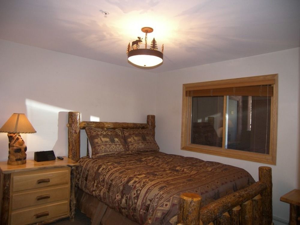 Cinnamon Ridge III 2 Bed 2 Bath - photo 11