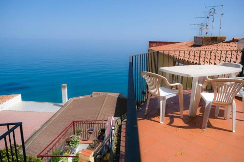Terrazza Giudecca — 4-Star Luxury Hotel in Cefalu, Italy
