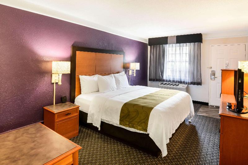 Quality Inn & Suites North Charleston Ashley Phosphate - photo 35
