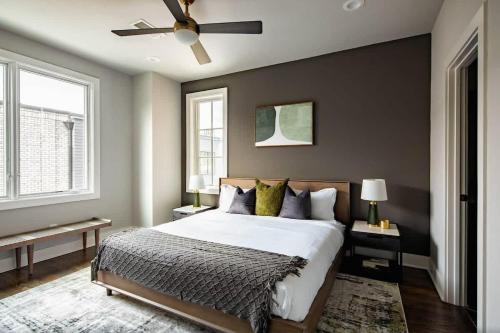West End Luxe Outdoor Patio and Rooftop Views — 4-Star Luxury Hotel in Nashville, United States