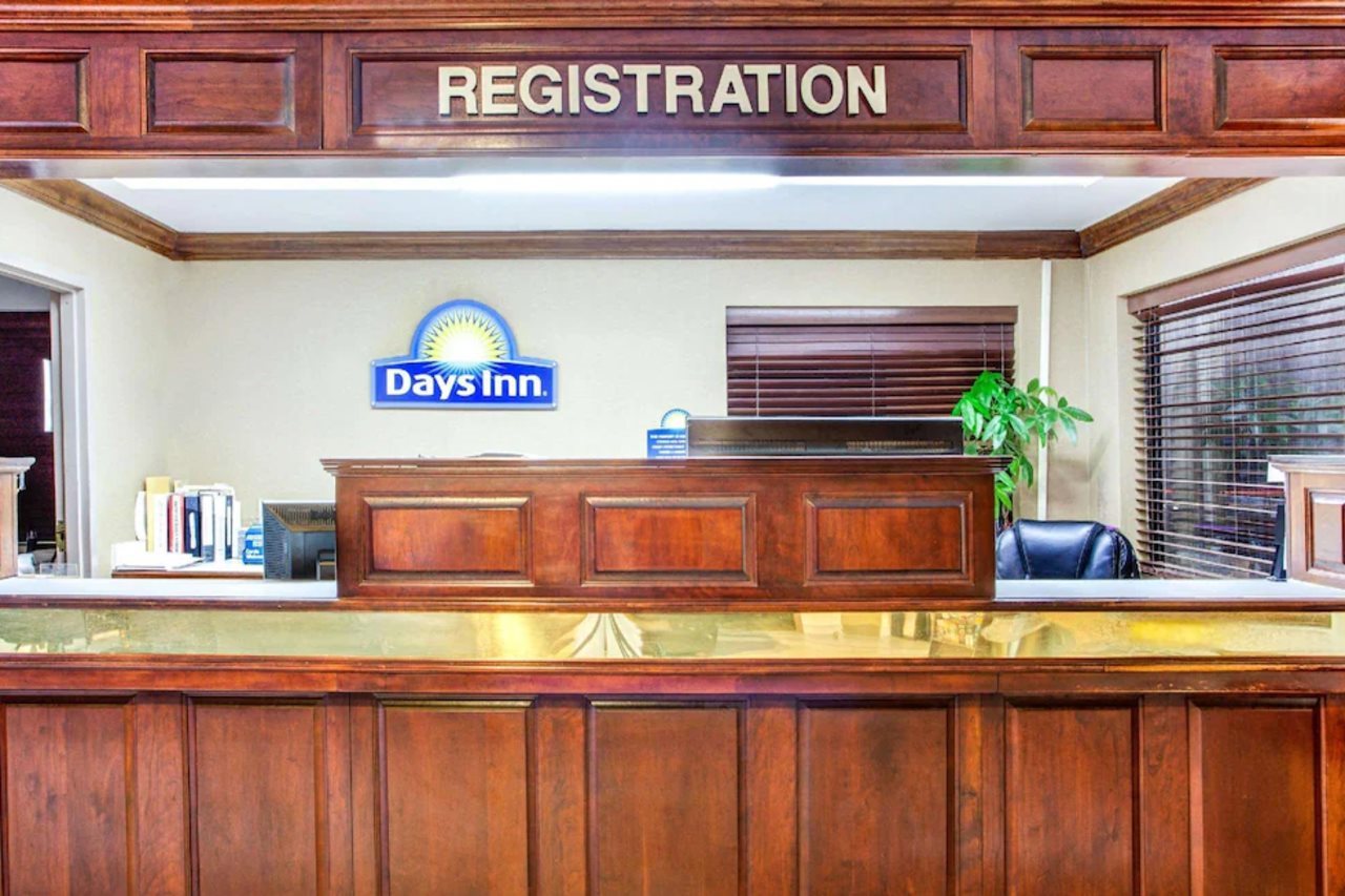 Days Inn by Wyndham Kennesaw - photo 3