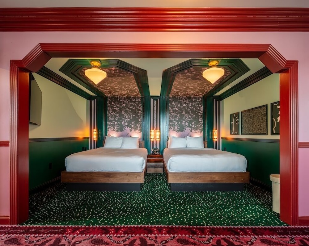 Hotel Herringbone - photo 7