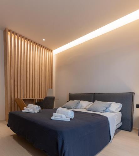 Elegance At The Acropolis — 4-Star Luxury Hotel in Athens, Greece
