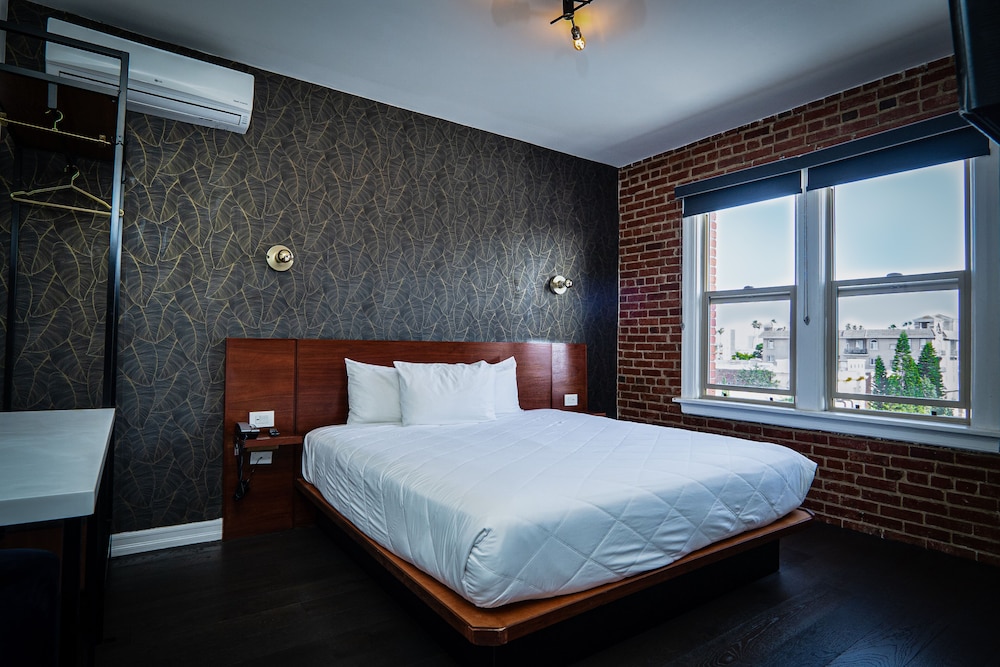 H Hotel - photo 13