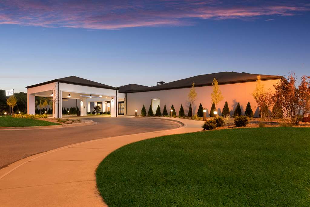 Sonesta Select Detroit Auburn Hills - photo 6