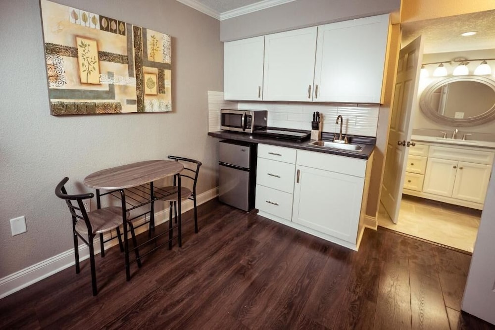 Branson King Resort and Suites - photo 29