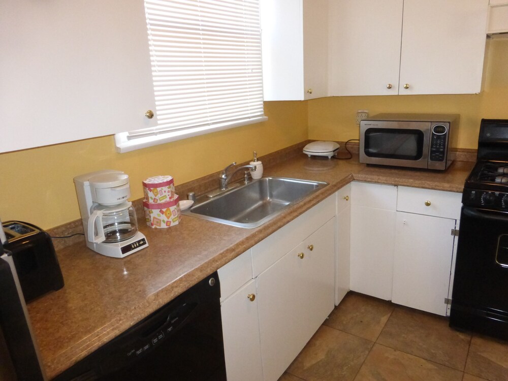 Oceana Marina Vacation Rental - photo 11