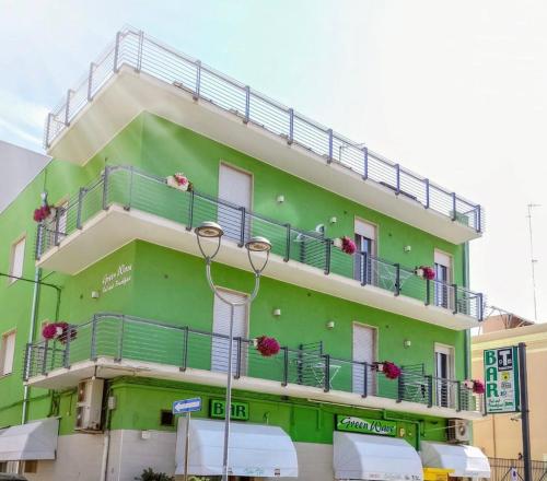 Green Wave — 4-Star Luxury Hotel in Monopoli, Italy