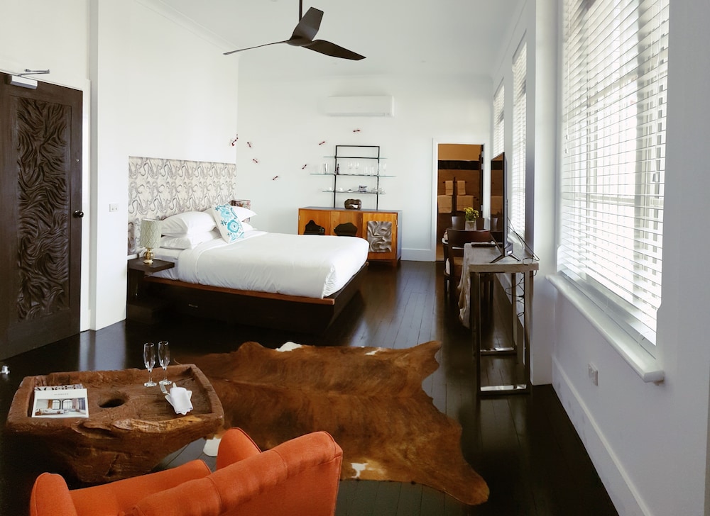 Circa 1928 A Spa Hotel — Albury — photo 4