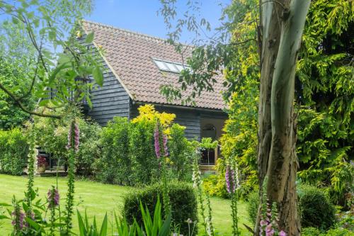 Attractive 2 storey 2 bedroom barn in Long Melford — 4-Star Luxury Hotel in Long Melford, United Kingdom