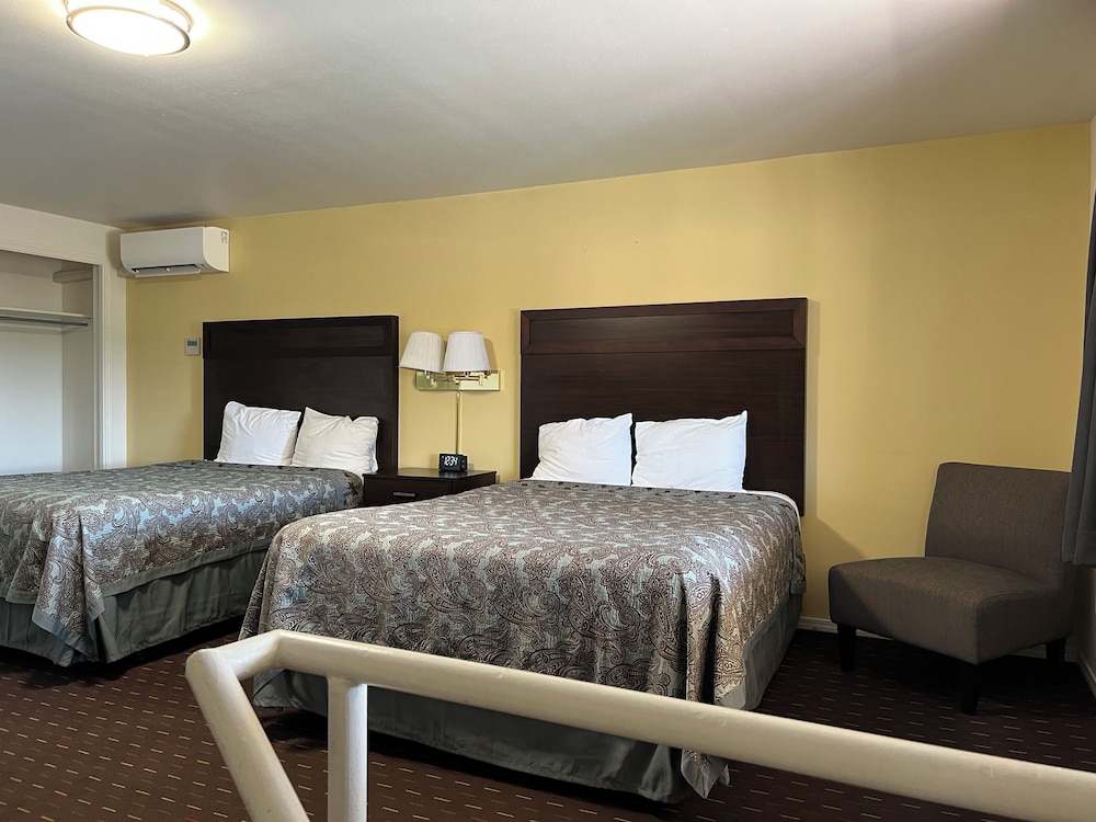 Port Townsend Inn - photo 37
