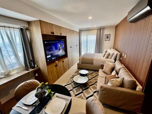Loft de Lujo en Torre Punta Mayor frente a Plaza Mayor en León Gto — 4-Star Luxury Hotel in Miravalle, Mexico