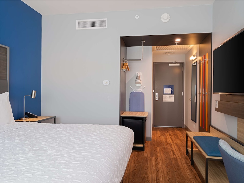 Tru By Hilton Atlanta Airport College Park - photo 7