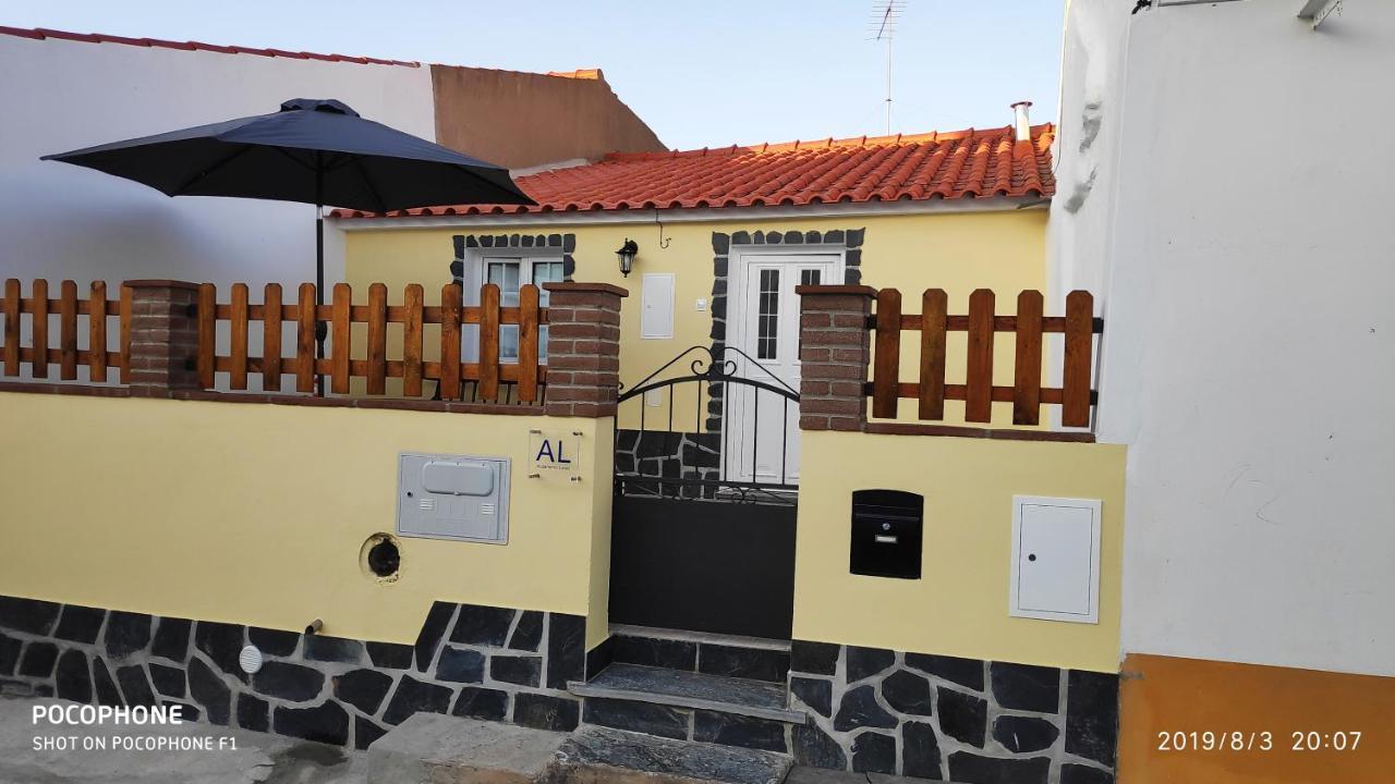 Casa O Chaparrinho — 4-Star Luxury Hotel in Reguengos De Monsaraz, Portugal