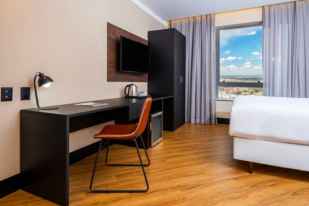 Nh Hotel Feira De Santana in Feira De Santana, Brasil