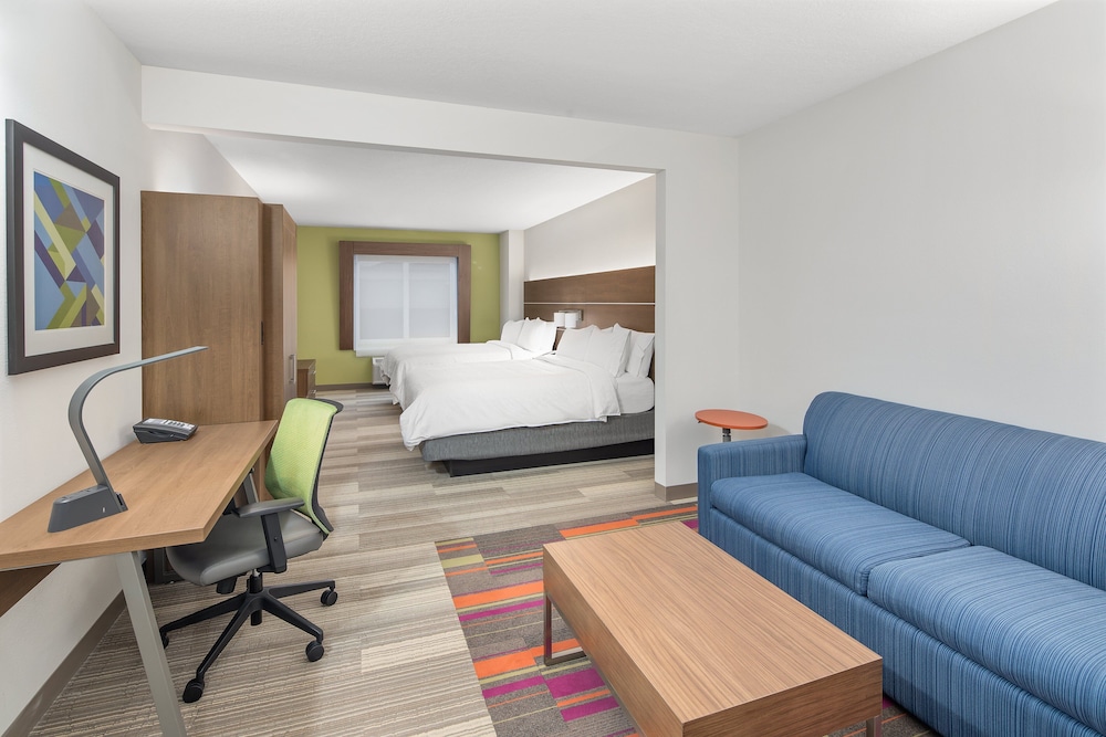 Holiday Inn Express & Suites Palm Bay an IHG Hotel - photo 2