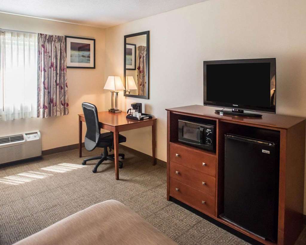 Quality Inn New Columbia Lewisburg - photo 7