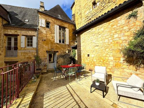 Le Secret de St Cyprien in Saint-Cyprien, France