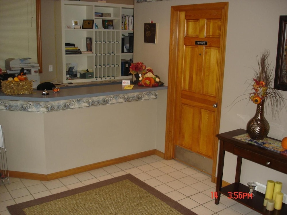 Fontana Village Inn - photo 2